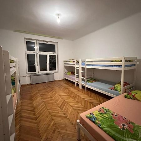 Hostel Golden Horn Сараево Экстерьер фото
