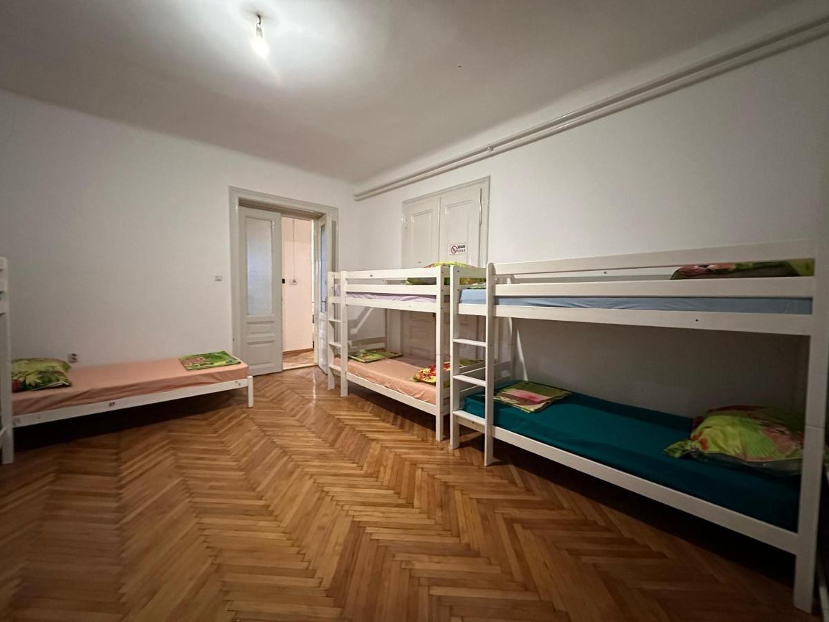 Hostel Golden Horn Сараево Экстерьер фото