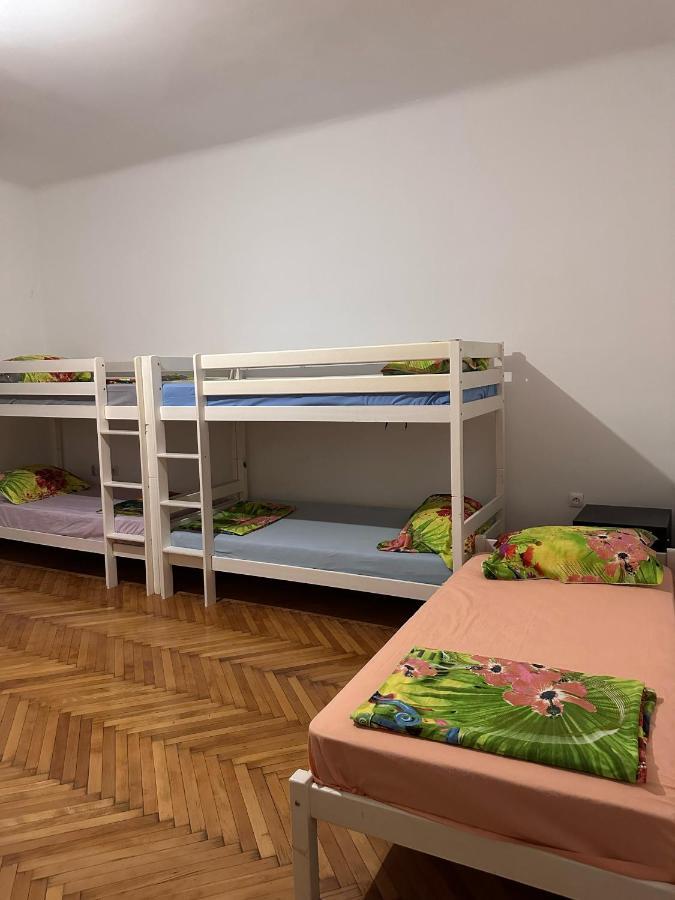 Hostel Golden Horn Сараево Экстерьер фото