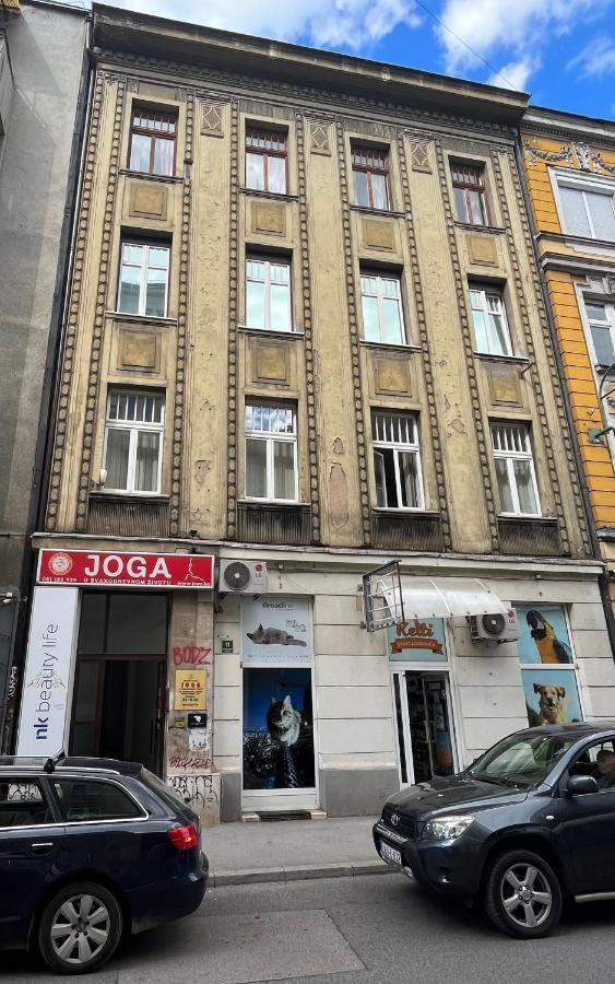 Hostel Golden Horn Сараево Экстерьер фото